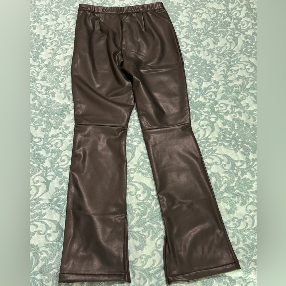 NWOT ASOS DESIGN skinny faux leather pants - Picture 4 of 4